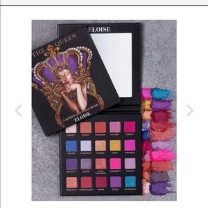 The Queen Eloise eyeshadow palette